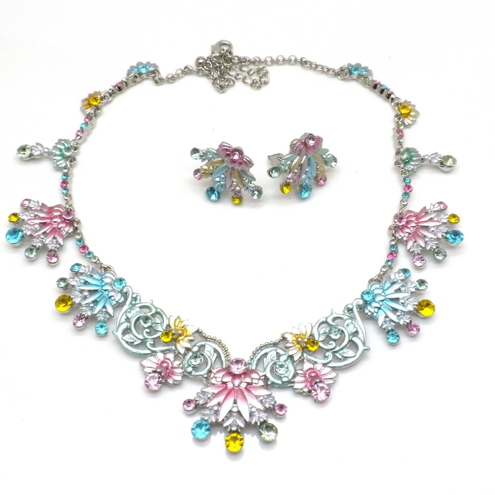 Metallic Crystal Jewelry Necklace w Clip Earrings